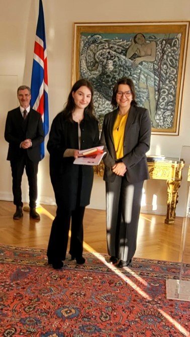 Guðný Kristjana Bjarnardóttir ásamt Eliza Reed forsetafrú.