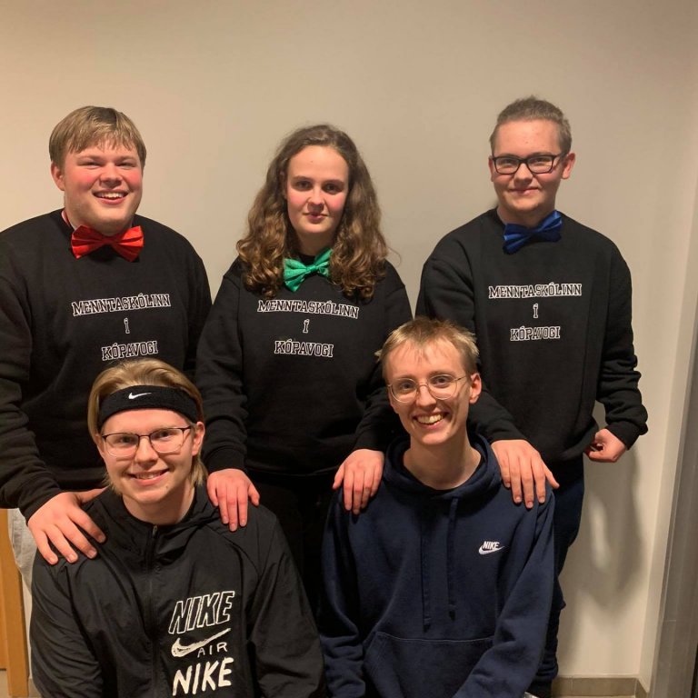 Egill Orri Elvarsson, Gunnheiður Guðmundsdóttir og Jason Máni Guðmundsson skipa lið MK og þjálfarar …