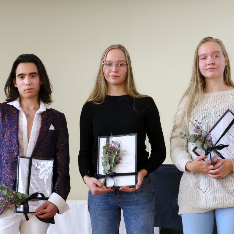 Verðlaunanemendur brillera í Háskóla Íslands