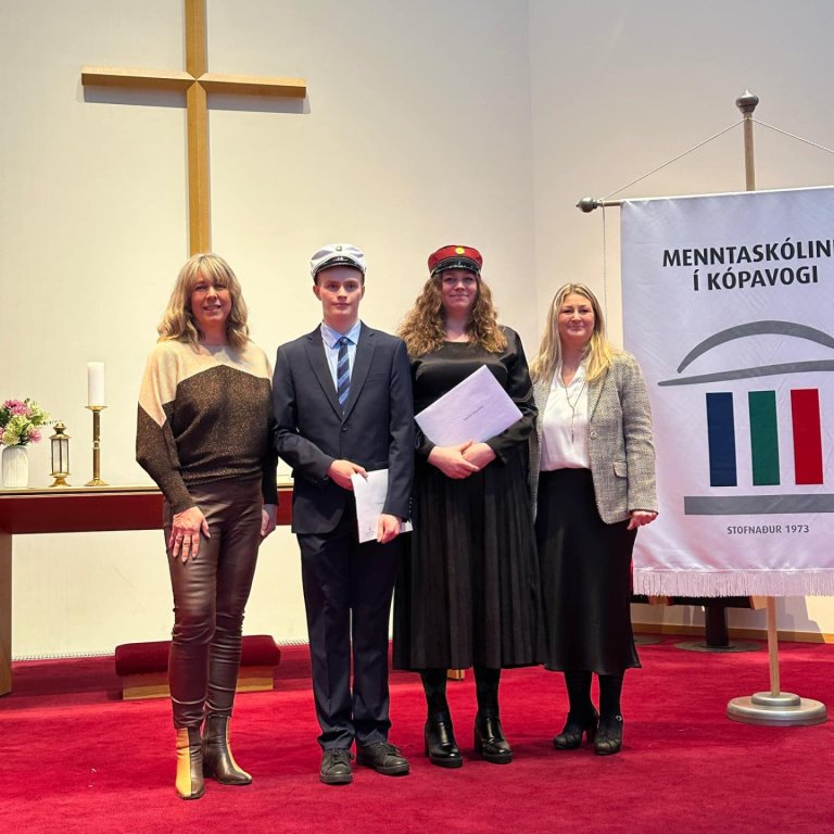 Menntaskólinn í Kópavogi brautskráir 79 nema