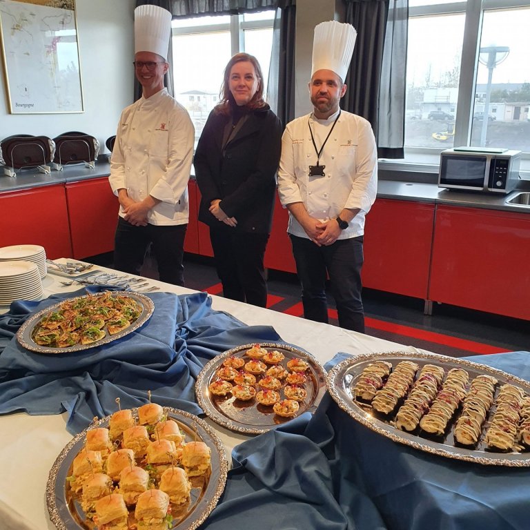 Kennararnir Ægir og Daði ásamt Svandísi matvælaráðherra.