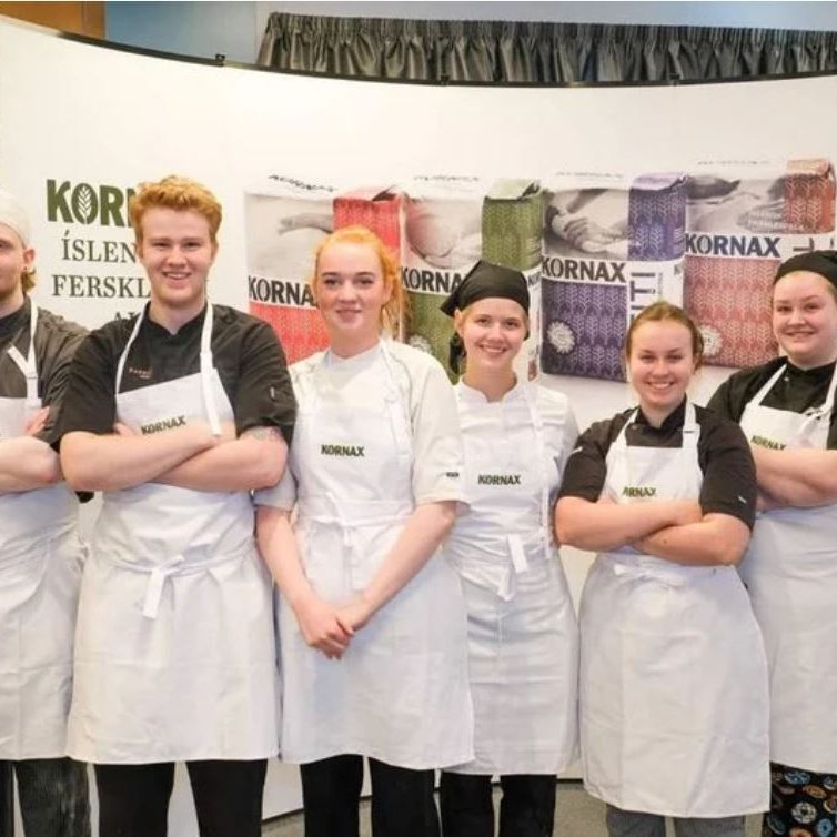 Glaðir bakaranemar að lokinni keppni.