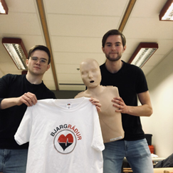 Félag læknanema kennir undirstöður í skyndihjálp