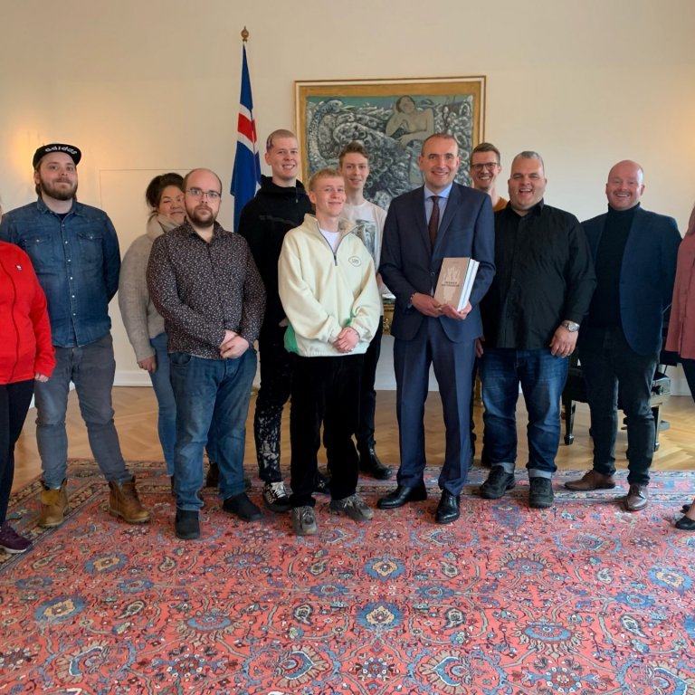 Matreiðslunemar ásamt forsetanum.