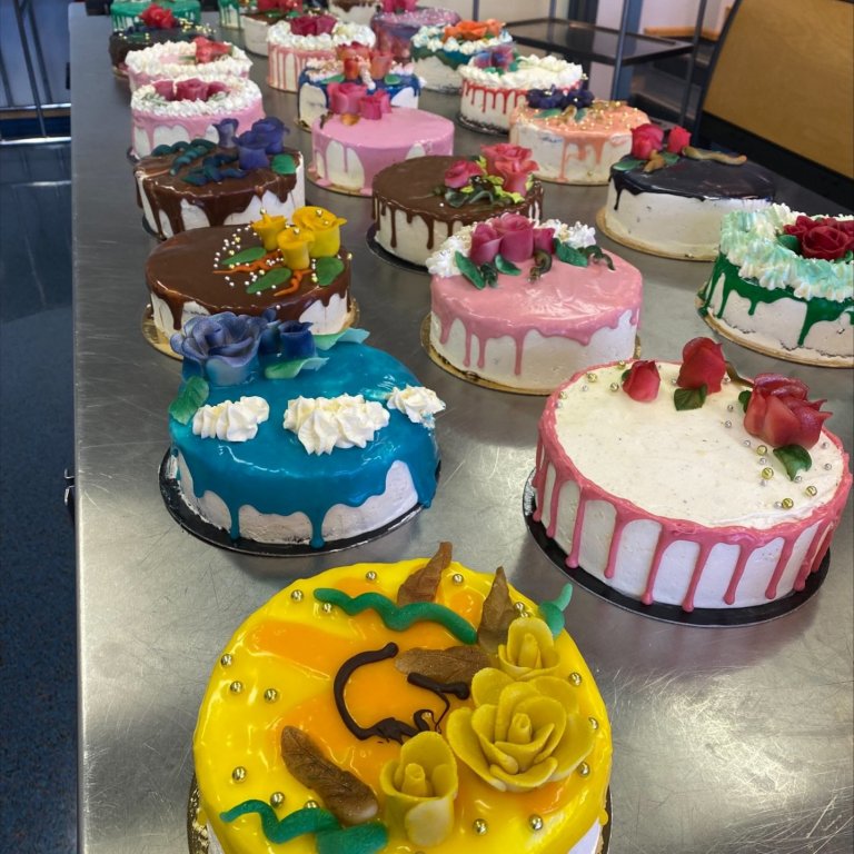 Margar stórglæsilega kökur