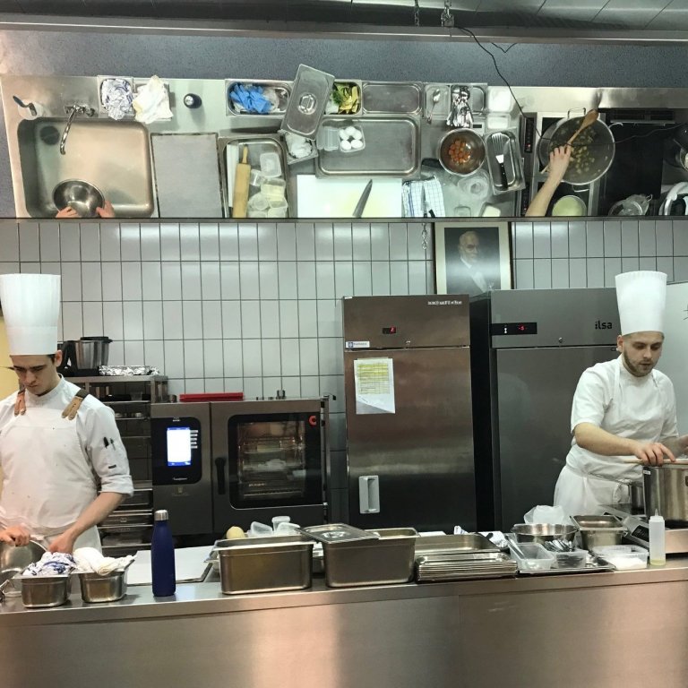 Róbert komst í úrslit